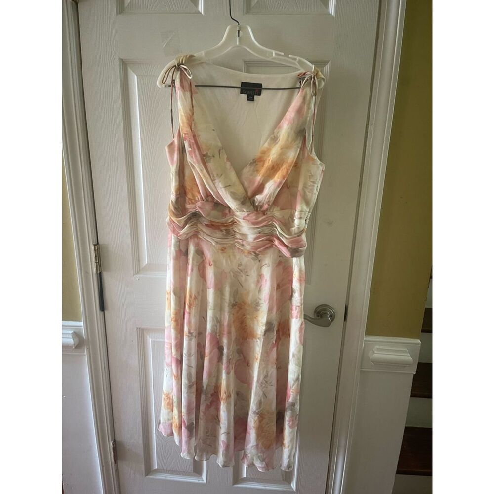 Scarlett Floral Pink & Cream V-Neck Tie-Shoulder Midi Dress SZ14W - Picture 1 of 8